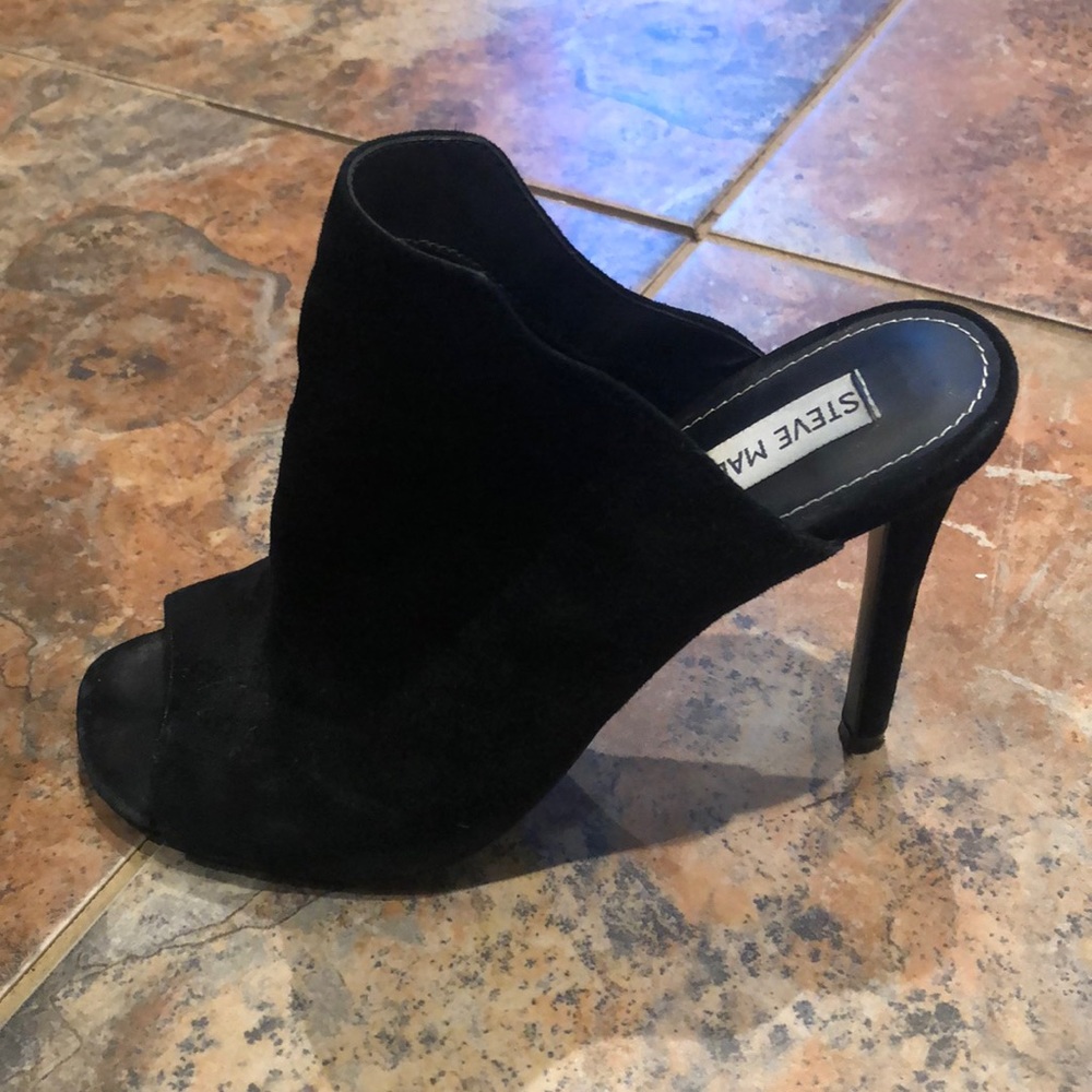 Steve Madden black heels